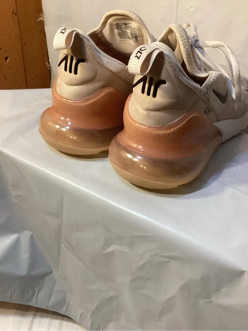 Nike Air Max 270 Light Soft Pink Running Shoes AH6789-604 Women Size 11
